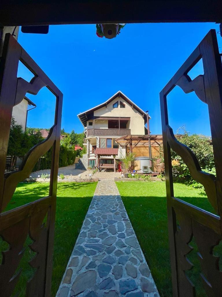 Amandra Chalet Sinaia Exterior photo